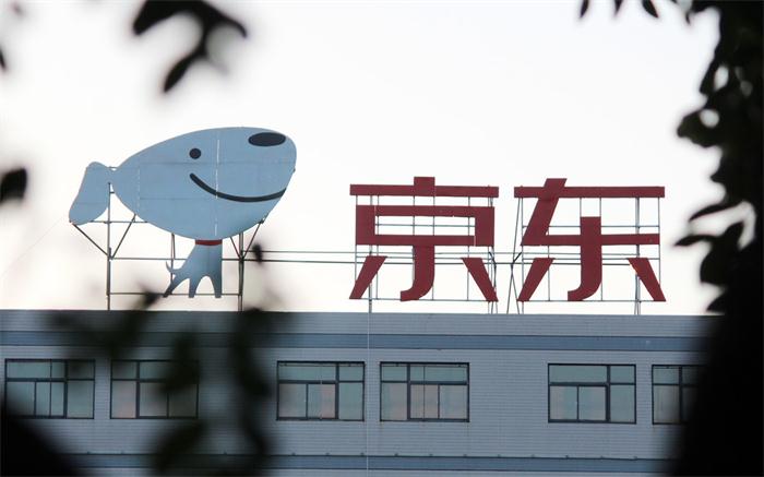 互聯網企業集體求變 是公司“瘋癲”還是你看不穿？